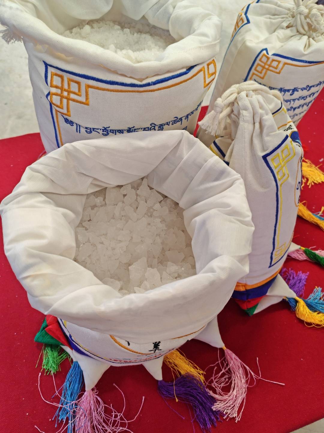 千年“盐羊古道” 靠盐吃盐开启文旅新篇章丨辉煌60载 魅力新西藏 食盐